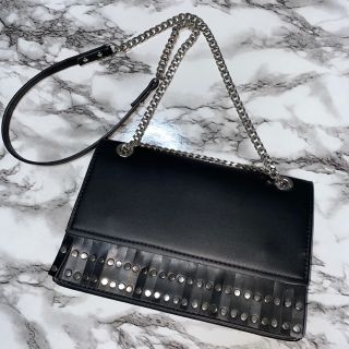 ザラ(ZARA)のZARA チェーン ショルダーバッグ フリンジ(ショルダーバッグ)