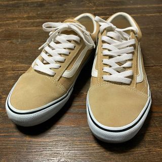 ヴァンズ(VANS)のVANS オールドスクール ベージュ スニーカー(スニーカー)