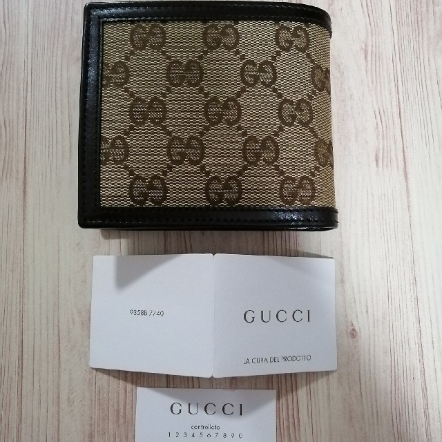 グッチ GUCCI 財布　二つ折り　メンズ