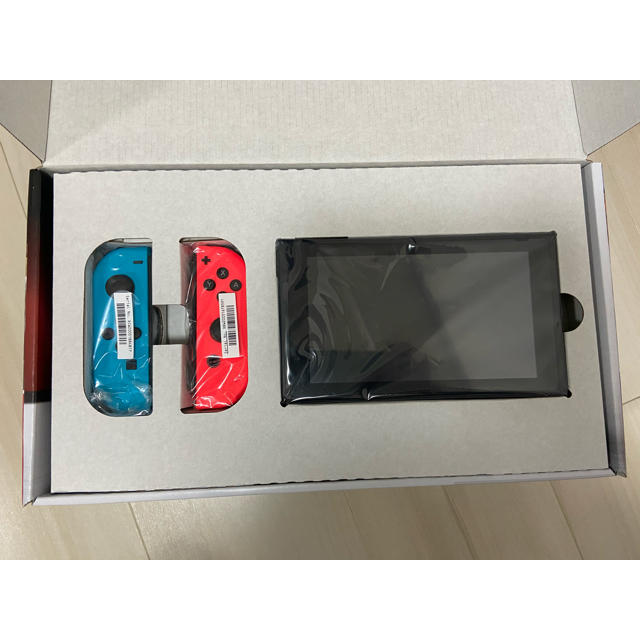 Switch 本体　ネオン