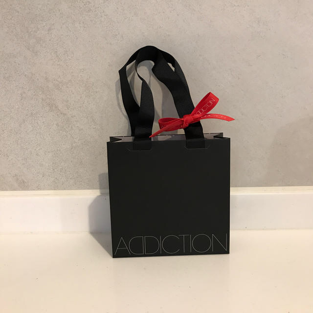 ADDICTION(アディクション)のADDICTION アディクション　ショッパー　 レディースのバッグ(ショップ袋)の商品写真