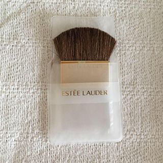 エスティローダー(Estee Lauder)の未使用✨エスティローダー  ブラシ　ケース入り(その他)