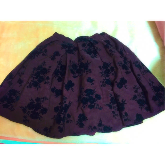 ByeBye(バイバイ)の花柄フロッキースカート レディースのスカート(その他)の商品写真