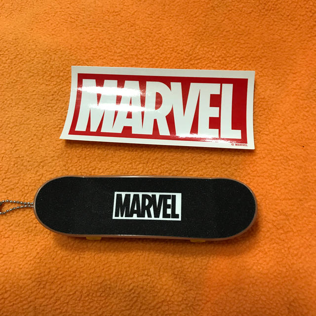 MARVEL(マーベル)のマーベル　指スケ　フィンガーボード エンタメ/ホビーのテーブルゲーム/ホビー(スポーツ)の商品写真