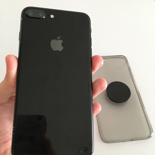 iPhone 7 Plus Jet Black 256 GB SIMロック解除済