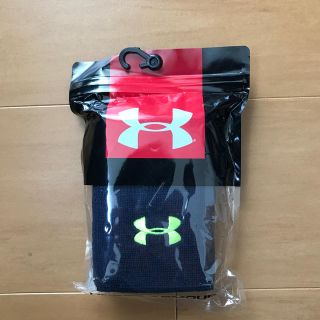 アンダーアーマー(UNDER ARMOUR)のアンダーアーマーのリストバンドです。(バングル/リストバンド)