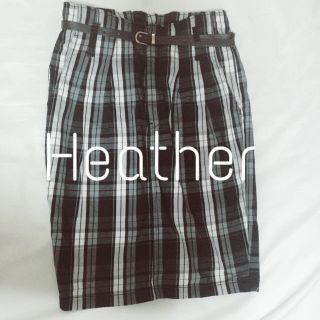 ヘザー(heather)のHeatherチェックスカート(ひざ丈スカート)