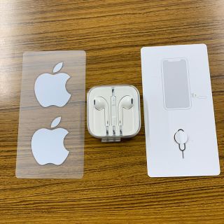 アイフォーン(iPhone)のiPhone6s イヤホン　未使用(ヘッドフォン/イヤフォン)