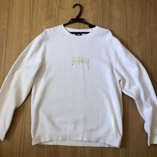 ステューシー(STUSSY)のSTUSSY トレーナー ロゴ刺繍(トレーナー/スウェット)