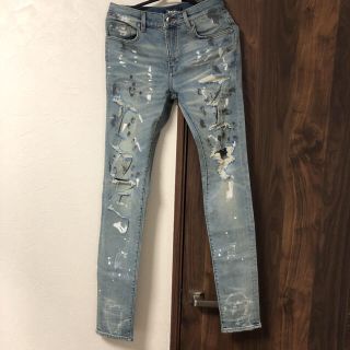 サンローラン(Saint Laurent)のAMIRI super destroy ダメージデニム　スキニージーンズ(デニム/ジーンズ)