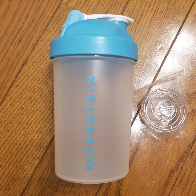 MYPROTEIN(マイプロテイン)のマイプロテイン ストロベリー味 1kg シェイカー付 インパクトホエイプロテイン 食品/飲料/酒の健康食品(プロテイン)の商品写真