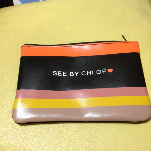 Chloe(クロエ)のクロエ♡ポーチ レディースのファッション小物(ポーチ)の商品写真