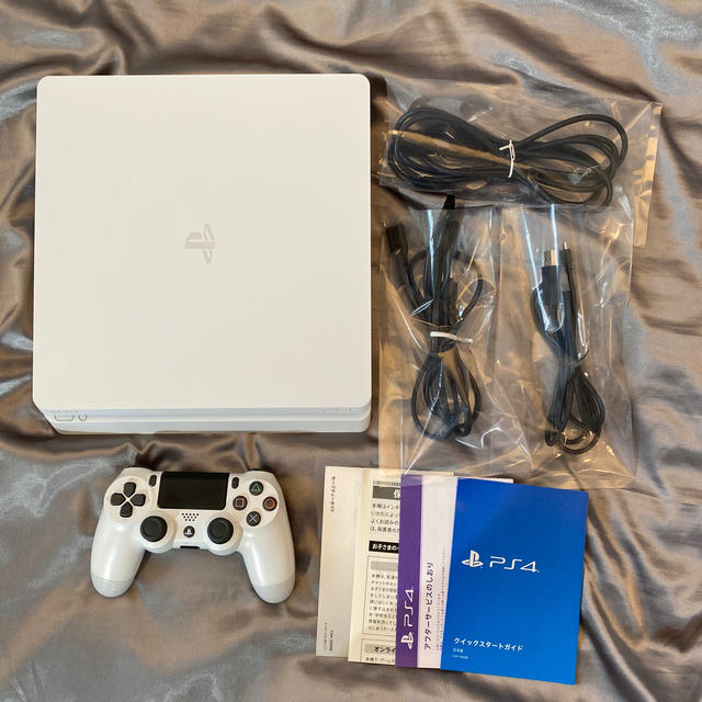 PS4】本体 Gracier White 1TB おまけ付き