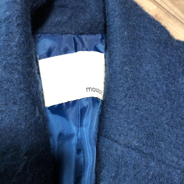moussy(マウジー)のチェスターコート ブルー レディースのジャケット/アウター(チェスターコート)の商品写真