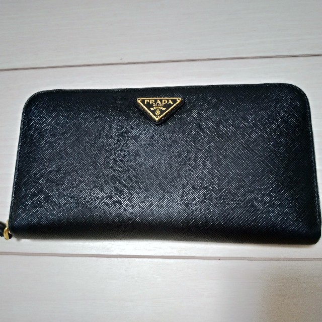 PRADA(プラダ)のPRADA　プラダ　長財布　ラウンドファスナー メンズのファッション小物(長財布)の商品写真