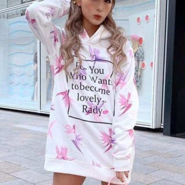 Rady(レディー)のお値下♡Rady パーカーワンピース レディースのワンピース(ひざ丈ワンピース)の商品写真