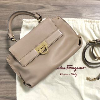 サルヴァトーレフェラガモ(Salvatore Ferragamo)の[ ferragamo ] ソフィア バッグ 2way(ハンドバッグ)