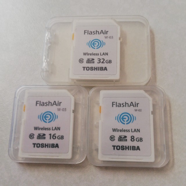 TOSHIBA FlashAir 32GB&16GB&8GB