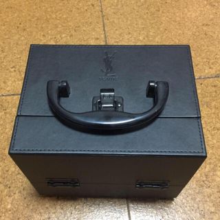 SAINT LAURENTのフリマアイテム一覧 SAINT LAURENTのフリマアイテム一覧