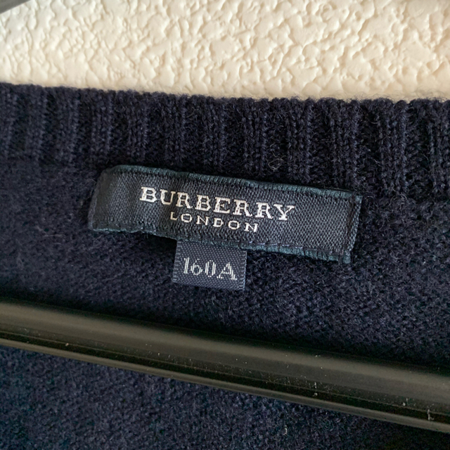 BURBERRY(バーバリー)のBurberry ベスト ネイビー キッズ/ベビー/マタニティのキッズ服女の子用(90cm~)(ニット)の商品写真