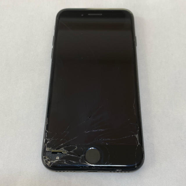 【送料込み】iPhone7 128GB ブラック au 画面割れ 1