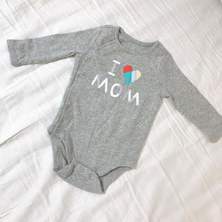 ベビーギャップ(babyGAP)の babyGAP グラフィック着物ボディシャツ I love mom グレー(ロンパース)