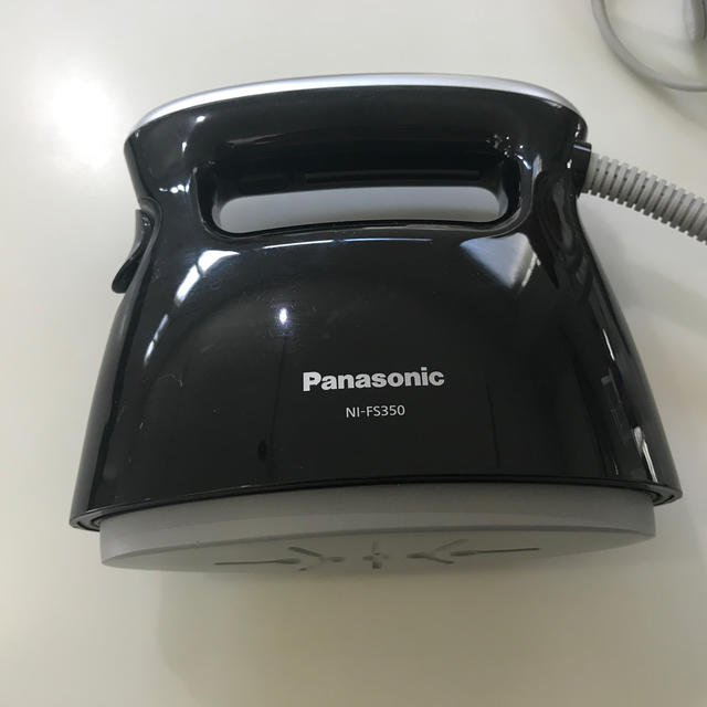 Panasonic(パナソニック)のパナソニック　衣類スチーマー　NI-FS350 スマホ/家電/カメラの生活家電(アイロン)の商品写真