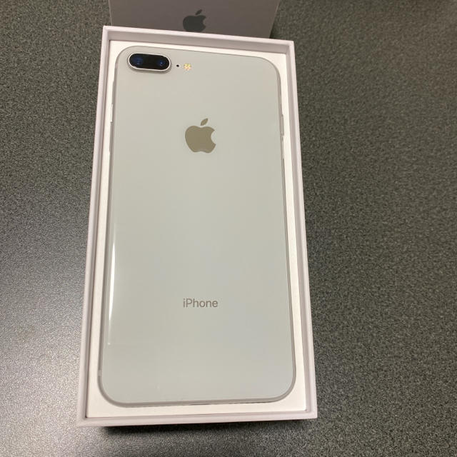 iPhone8Plus 64GB 美品　シルバー