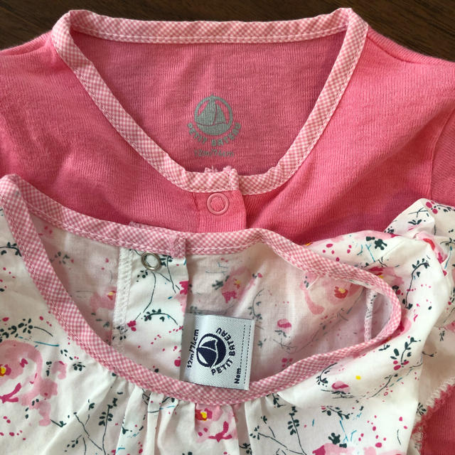 PETIT BATEAU(プチバトー)の専用です プチバトー 三点セット 12m キッズ/ベビー/マタニティのベビー服(~85cm)(Ｔシャツ)の商品写真