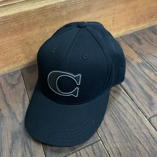 コーチ(COACH)のコーチ　新品　キャップ　ベースボールキャップ　ブラック　帽子(キャップ)