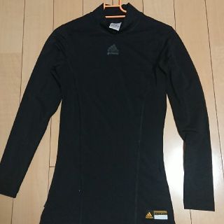 アディダス(adidas)のアンダーシャツ(ウェア)