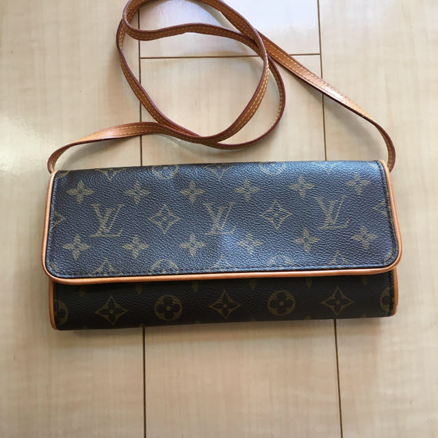 LOUIS VUITTON ポシェットツインGM