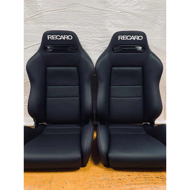 RECARO(レカロ)のレカロ RECARO SR-3 2脚セット セミオーダー 張替品 ダブルステッチ 自動車/バイクの自動車(汎用パーツ)の商品写真