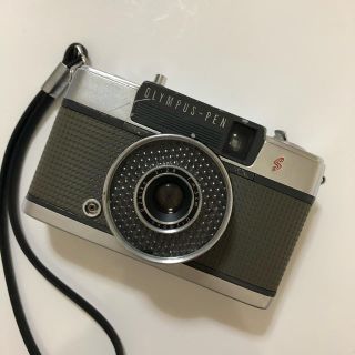 オリンパス(OLYMPUS)の【お値下げ中】OLYMPUSPEN EES ハーフフィルムカメラ フィルムカメラ(フィルムカメラ)