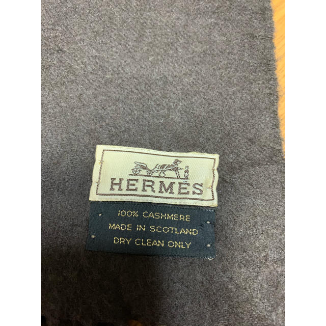 Hermes(エルメス)の【上品】 HERMES エルメス 100%カシミアマフラー 濃ブラウン 【上質】 メンズのファッション小物(マフラー)の商品写真