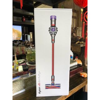 ダイソン(Dyson)のダイソン dyson v8 slim fluffy+(掃除機)