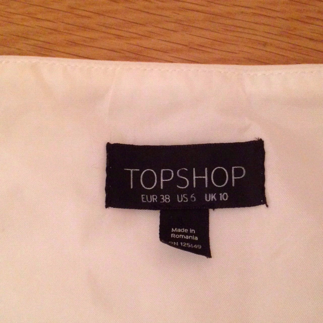 TOPSHOP(トップショップ)の今週だけセール♡TOPSHOPドレス♡ レディースのワンピース(ひざ丈ワンピース)の商品写真