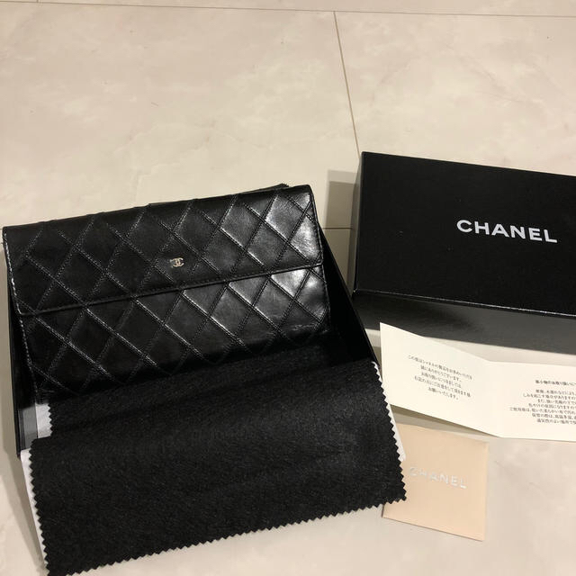 CHANEL(シャネル)のシャネル　ダブルステッチ　二つ折り長財布　ウォレット　黒　マトラッセ レディースのファッション小物(財布)の商品写真