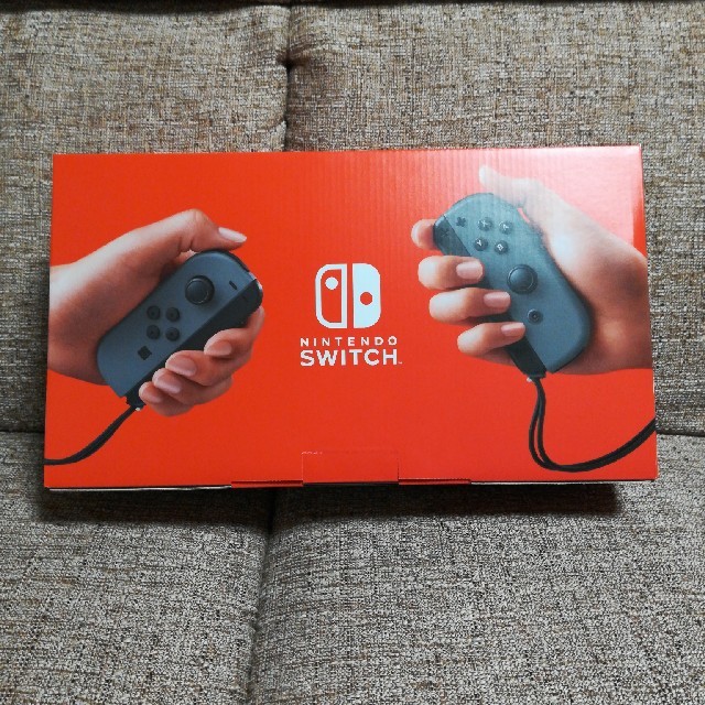 Nintendo Switch(ニンテンドースイッチ)のNintendo Switch Joy-Con(L)/(R) グレー エンタメ/ホビーのゲームソフト/ゲーム機本体(家庭用ゲーム機本体)の商品写真