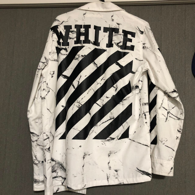 OFF-WHITE - オフホワイトの通販 by Ito Tsubasa's shop｜オフホワイトならラクマ