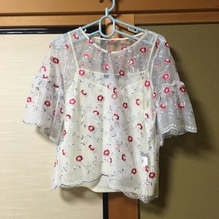 ページボーイ(PAGEBOY)のPAGEBOY ページボーイ 刺繍トップス(シャツ/ブラウス(半袖/袖なし))