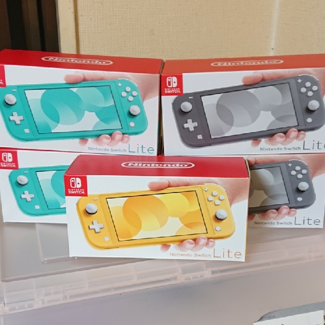 Nintendo Switch Lite　任天堂スイッチライト