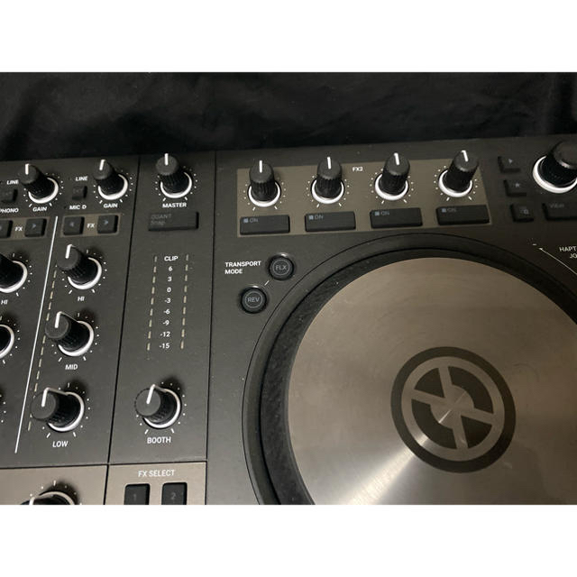 Native Instruments Traktor Kontrol s4 3