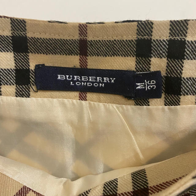 BURBERRY(バーバリー)のBurberry バーバリー スカート レディースのスカート(ミニスカート)の商品写真