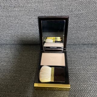 トムフォード(TOM FORD)のトムフォード トランスルーセントフィニシングパウダー フェースパウダー(フェイスパウダー)