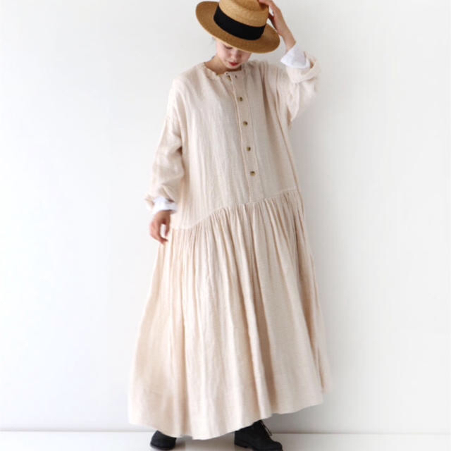 2/26までsale 中✴︎新品未使用✴︎ヴェリテクール リネンワンピース