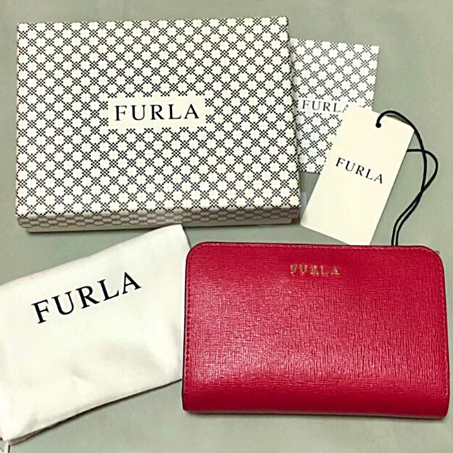 新品未使用 FURLA MEDIUM BABYLON ZIP 二つ折り財布