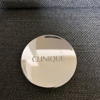 クリニーク(CLINIQUE)のCLINIQUE クリニーク プレストパウダー おしろい 101(フェイスパウダー)