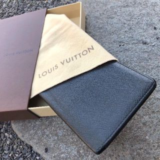 ルイヴィトン(LOUIS VUITTON)の（専用）LOUIS VUITTON 良品 タイガ　ポルト バルール カルト(折り財布)