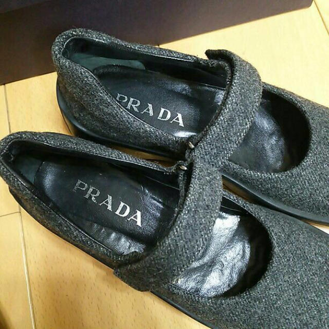 PRADA(プラダ)の送料無料！PRADA(正規品)箱付き レディースの靴/シューズ(ハイヒール/パンプス)の商品写真